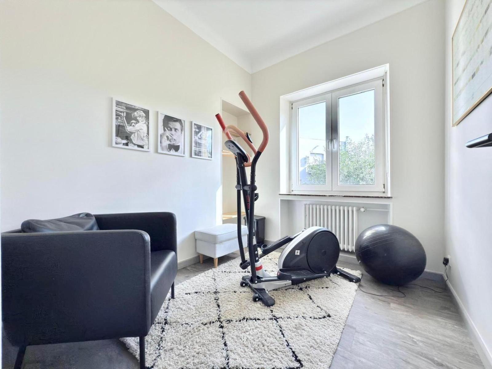 Villa Charming 5bedroom With Gym,garden,parking&terrace-hol15